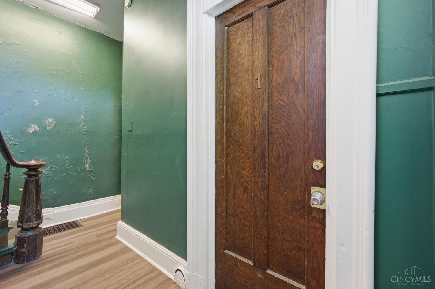 215 Warner Street, Cincinnati, OH, 45219 — photo 17