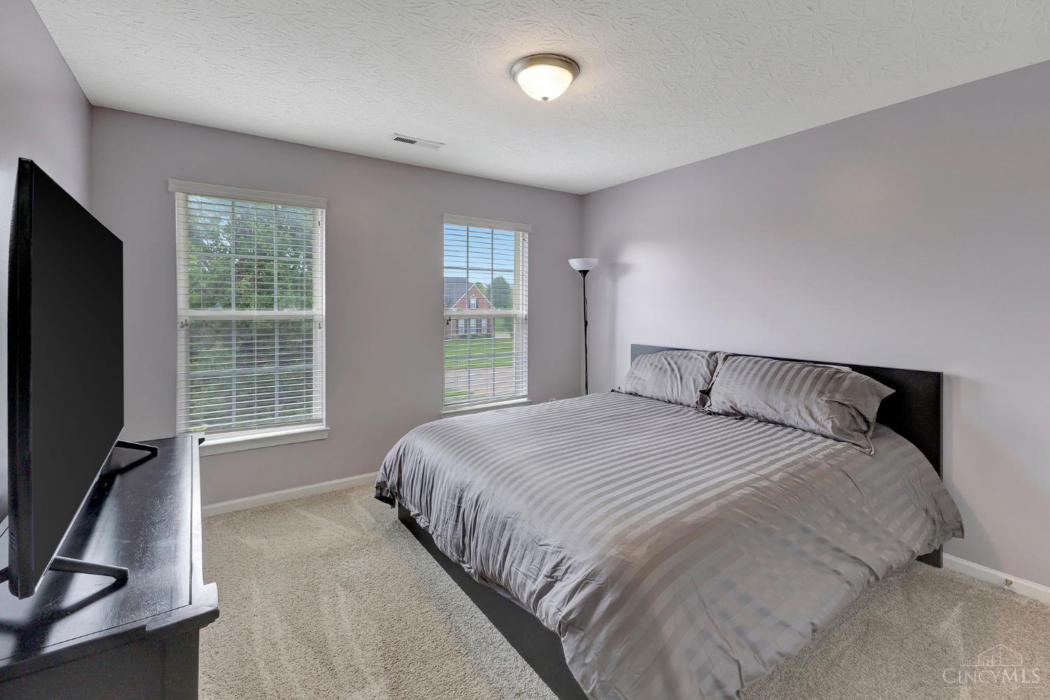 5170 Poets Way, Liberty Twp, OH, 45011 — photo 35