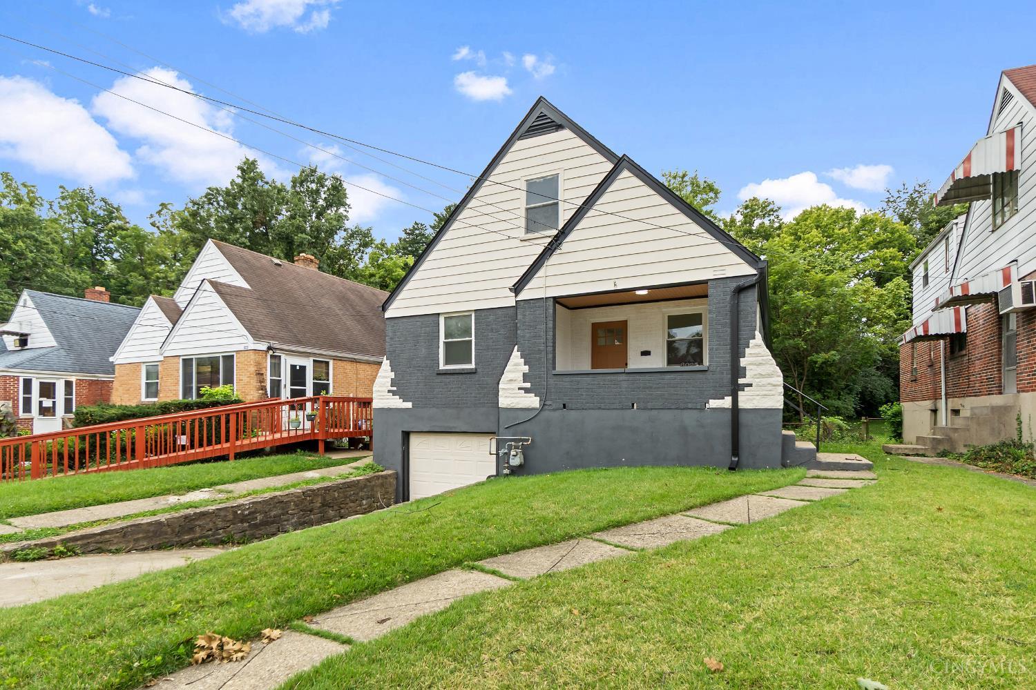 2nd image of 6025 Connecticut Ct, Cincinnati, OH 45224 | MLS# 1890138