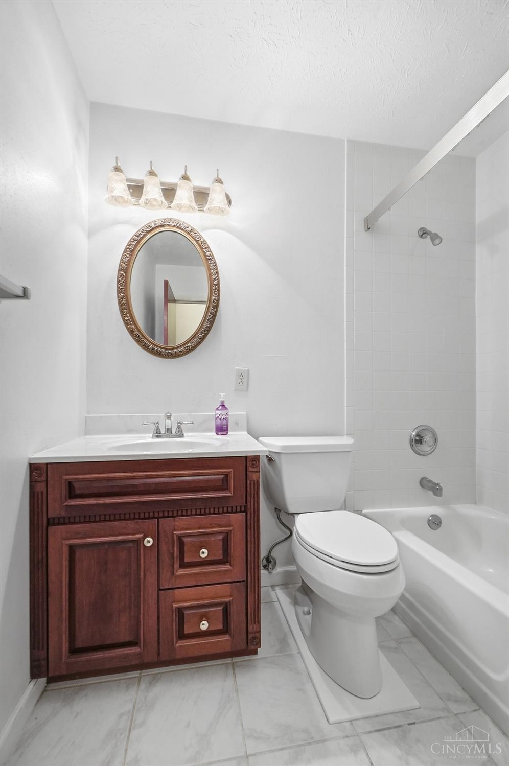 890 Summerfield Lane, Springdale, OH, 45240 — photo 23