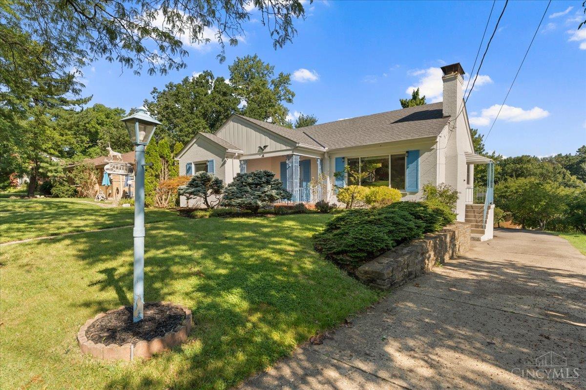 2nd image of 3010 Irvella Pl, Cincinnati, OH 45238 | MLS# 1891207