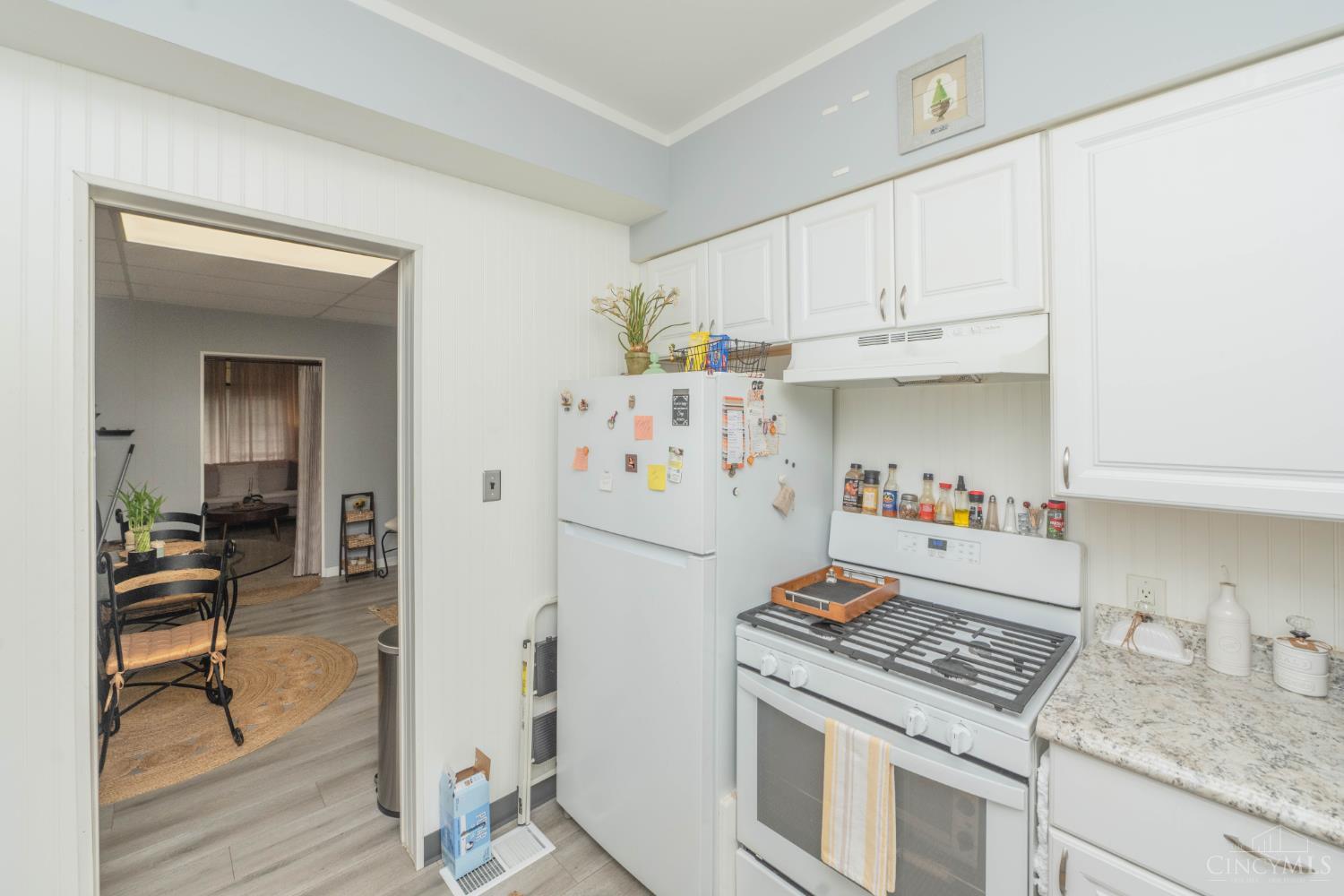 1063 Winfield Avenue, Cincinnati, OH, 45205 — photo 12