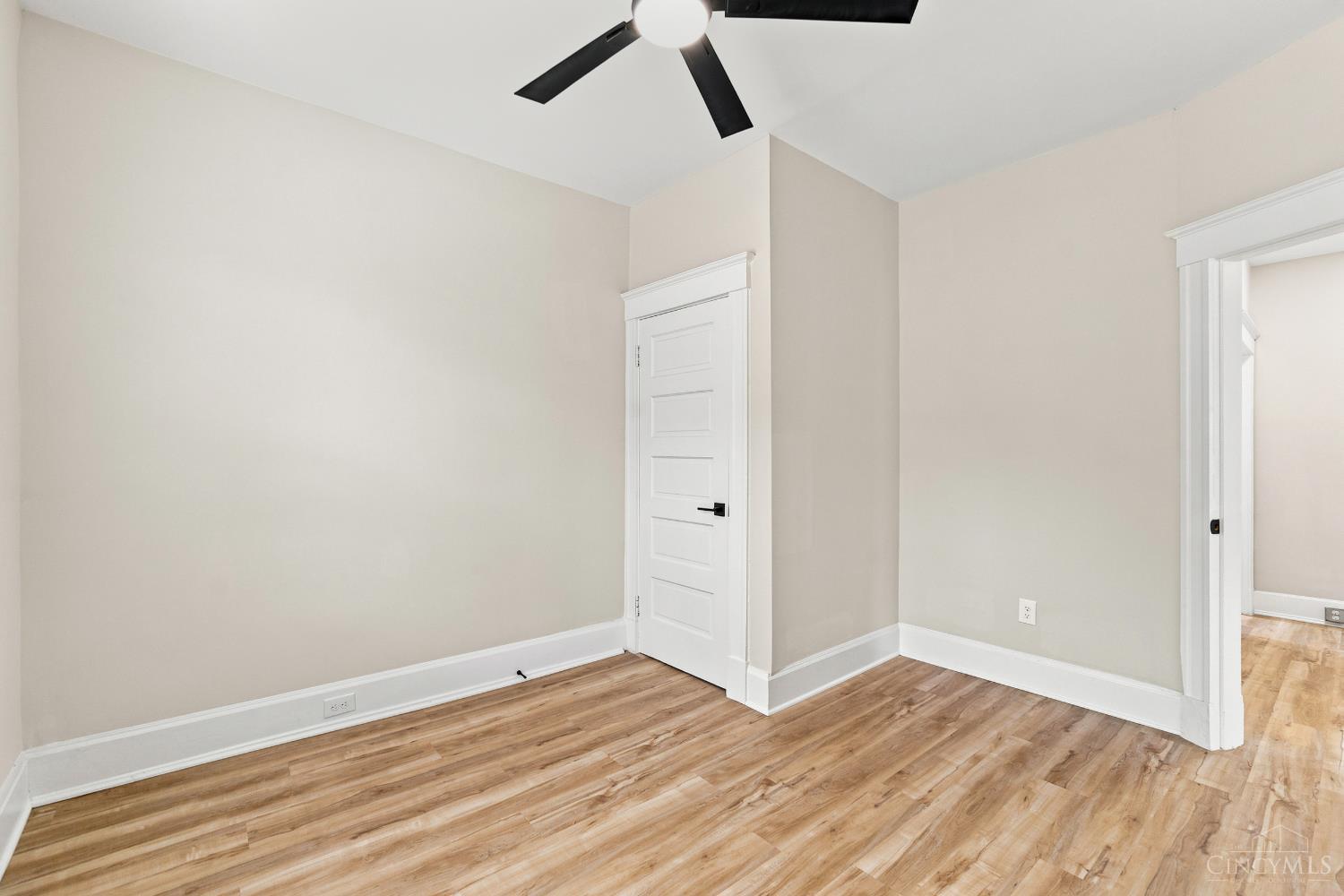 1860 Kinney Avenue, Cincinnati, OH, 45207 — photo 25