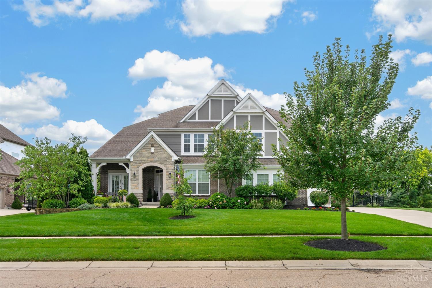 2nd image of 6845 Roberts Park Dr, Deerfield Twp., OH 45040 | MLS# 1891185