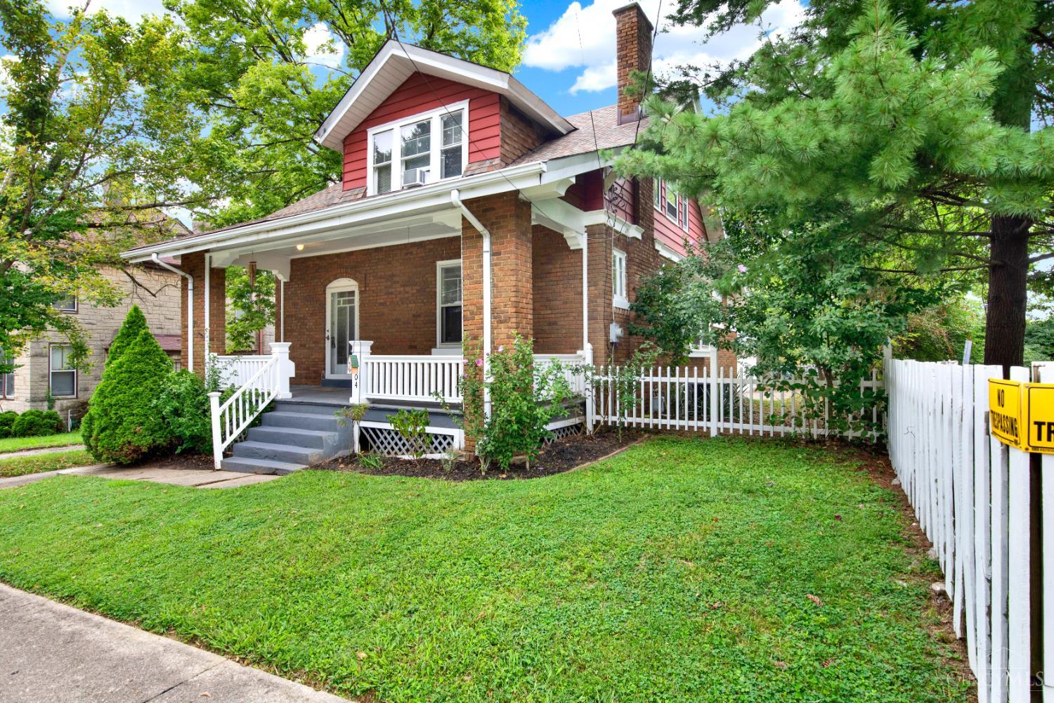 3rd image of 1504 Aster Pl, Cincinnati, OH 45224 | MLS# 1890736