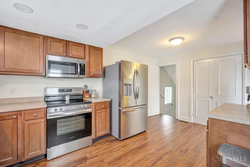 3rd image of 941 Tiffin Ave, Hamilton, OH 45015 | MLS# 1891005