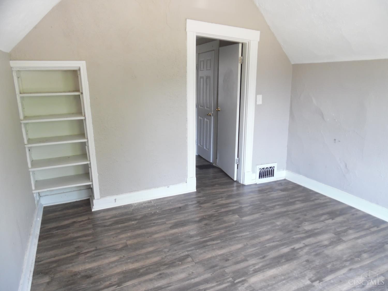 4747 Howard Avenue, Cincinnati, OH, 45223 — photo 11