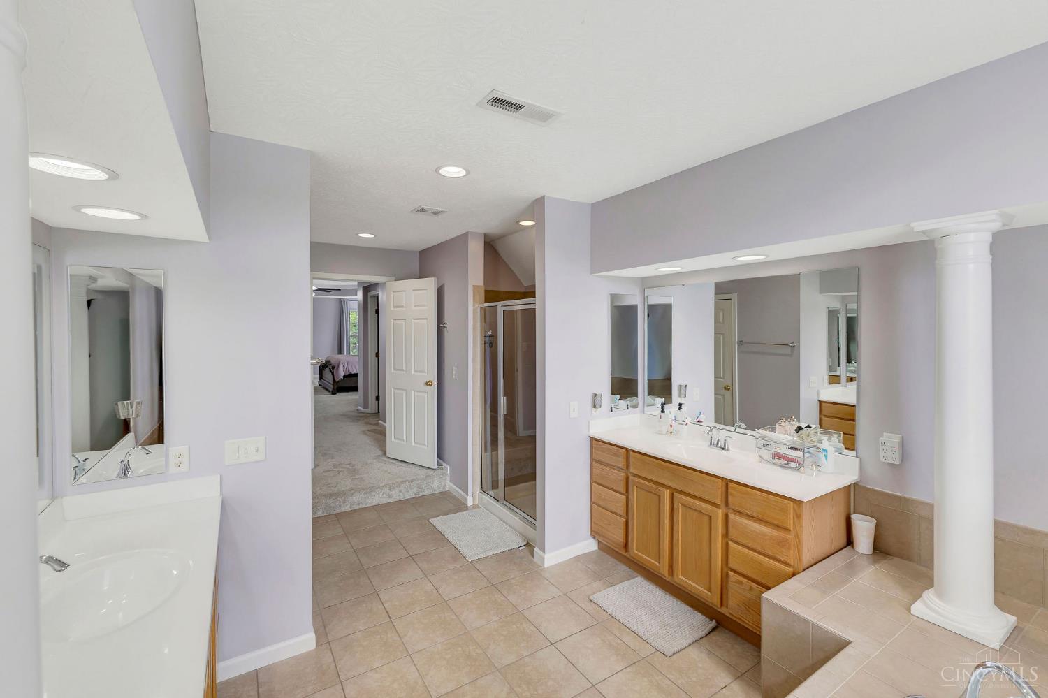 5170 Poets Way, Liberty Twp, OH, 45011 — photo 54