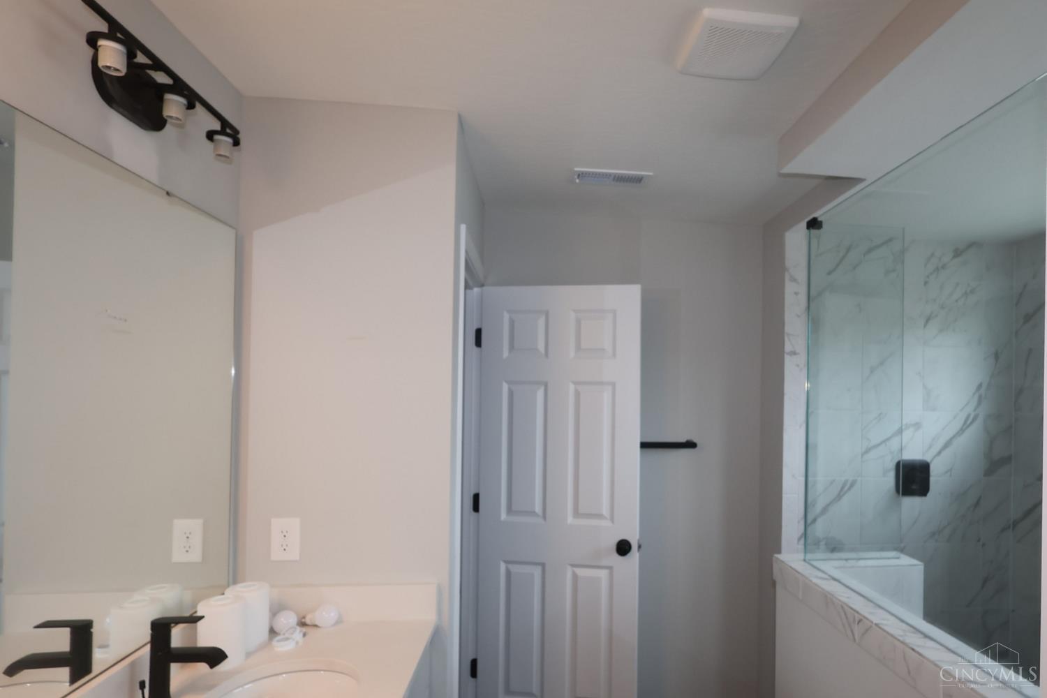 3856 Clove Lane #9729, Fairfield Twp, OH, 45011 — photo 16