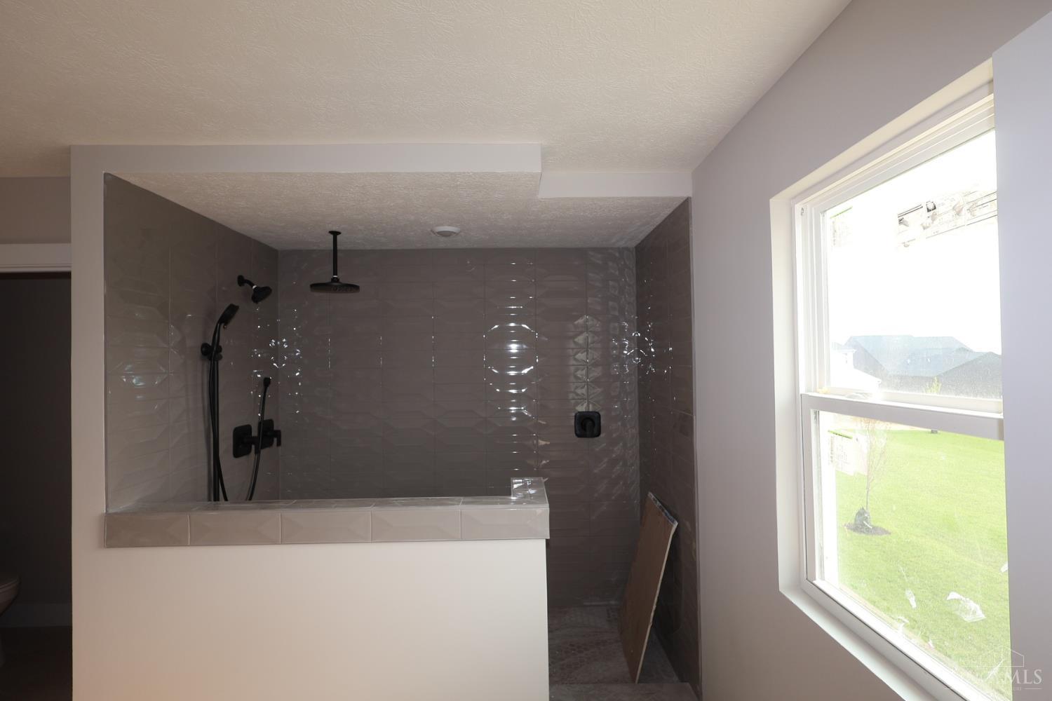 9th image of 7952 Monet Dr #016, Mason, OH 45040 | MLS# 1886792