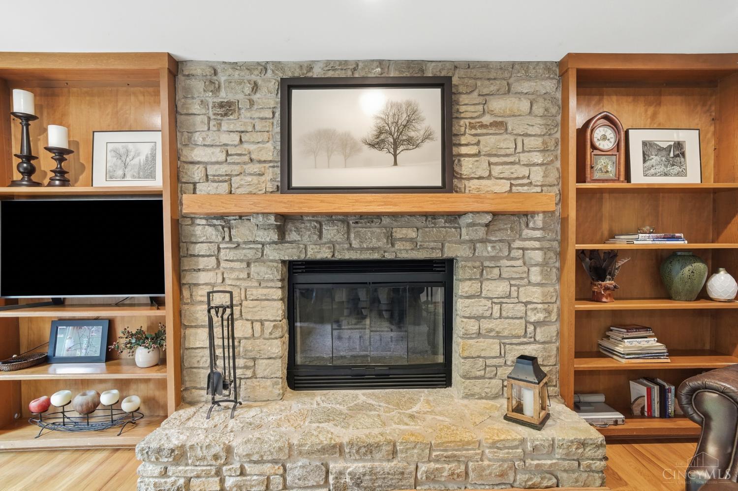 7784 Glen Eden Lane