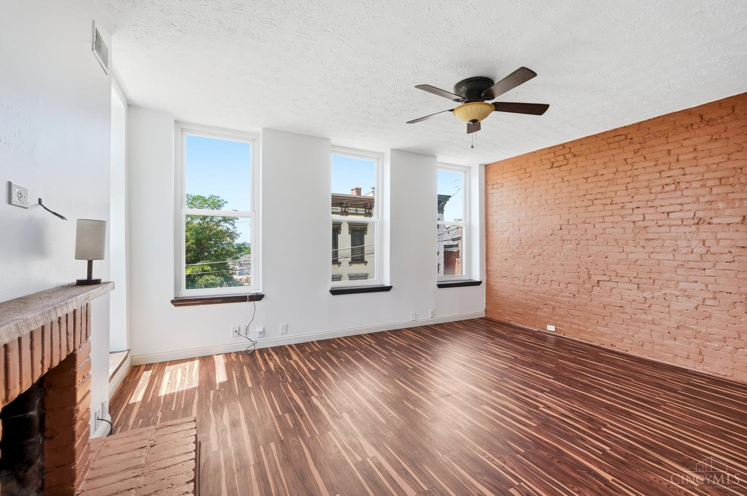 1810 Walker Street, Cincinnati, OH, 45202 — photo 43