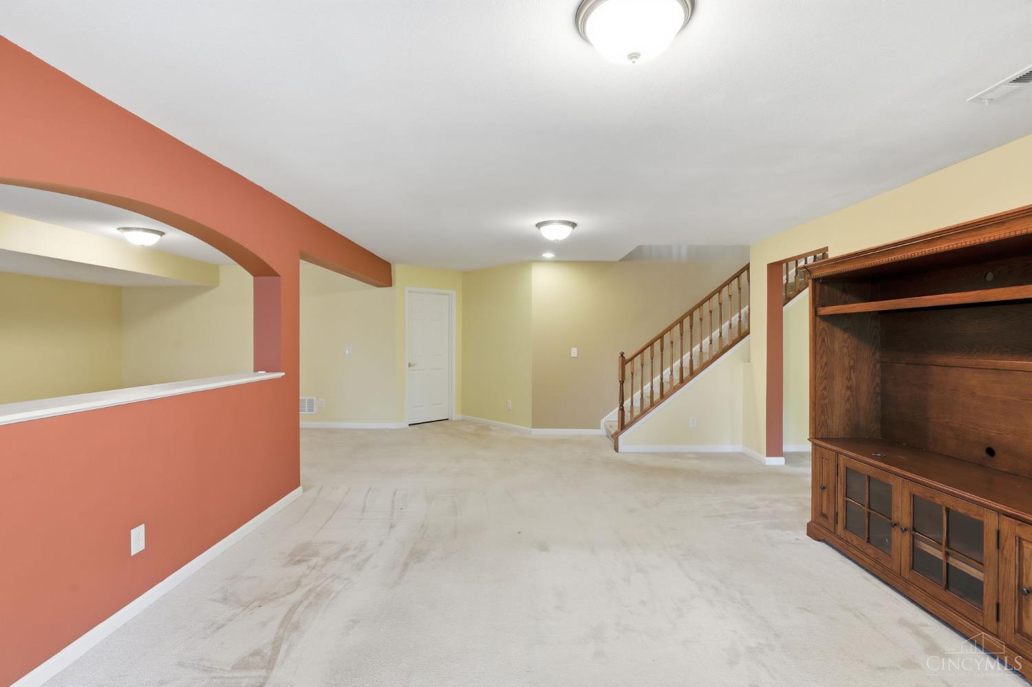 7886 Bridge Point Drive, Green Twp, OH, 45248 — photo 33