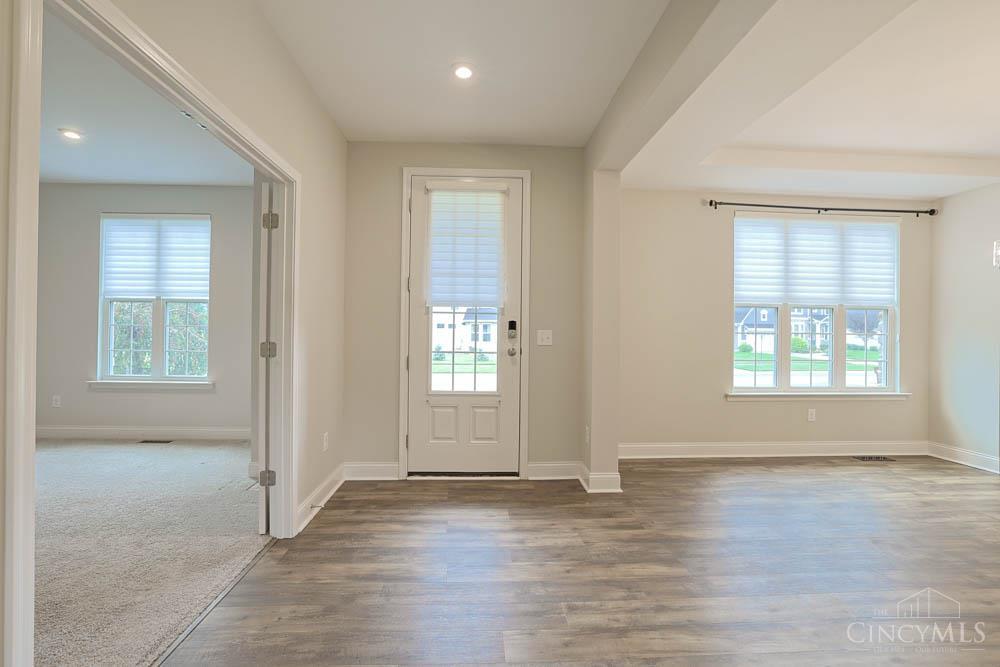 4th image of 9817 Cross Meadow Dr, Deerfield Twp., OH 45040 | MLS# 1891116