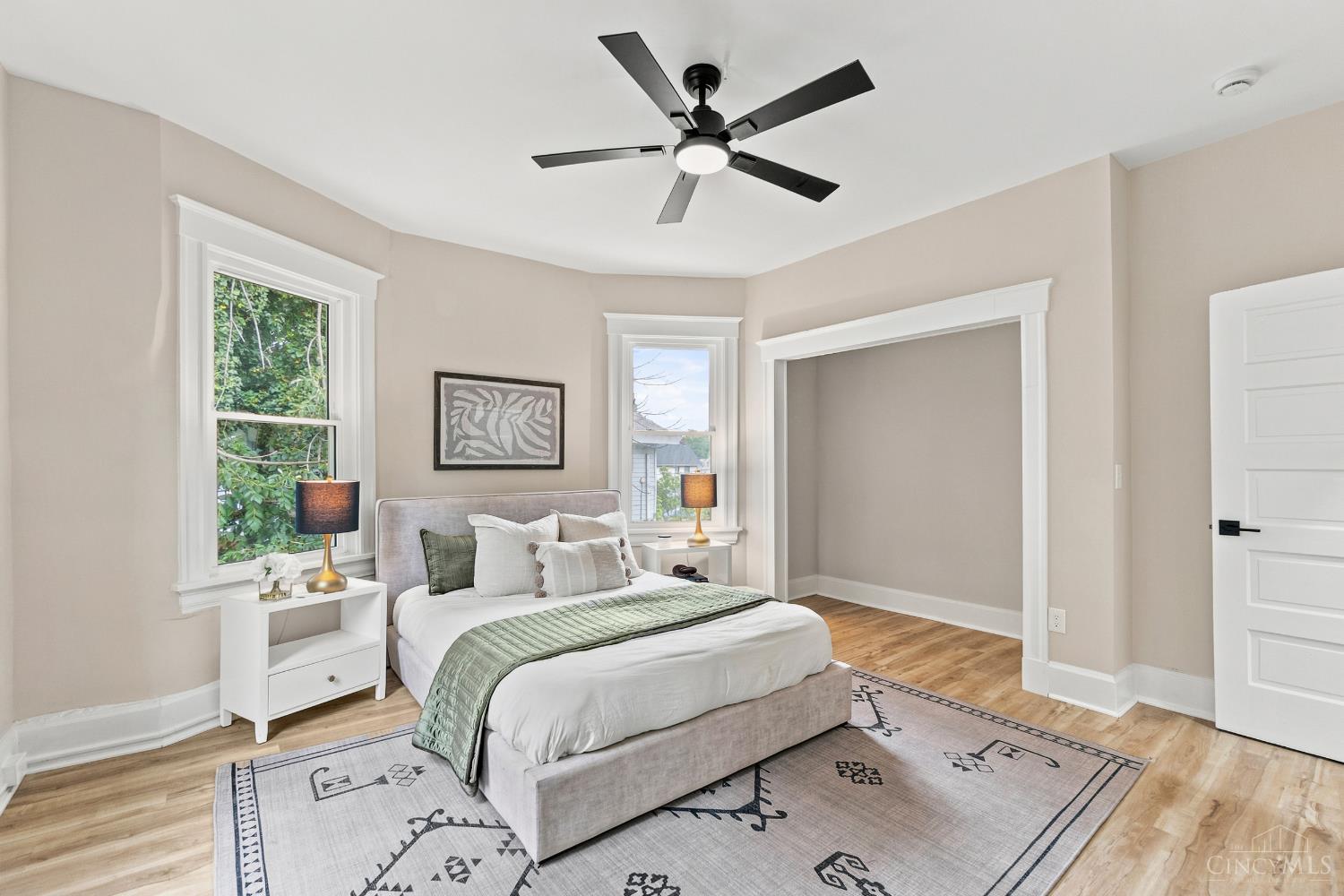 1860 Kinney Avenue, Cincinnati, OH, 45207 — photo 17