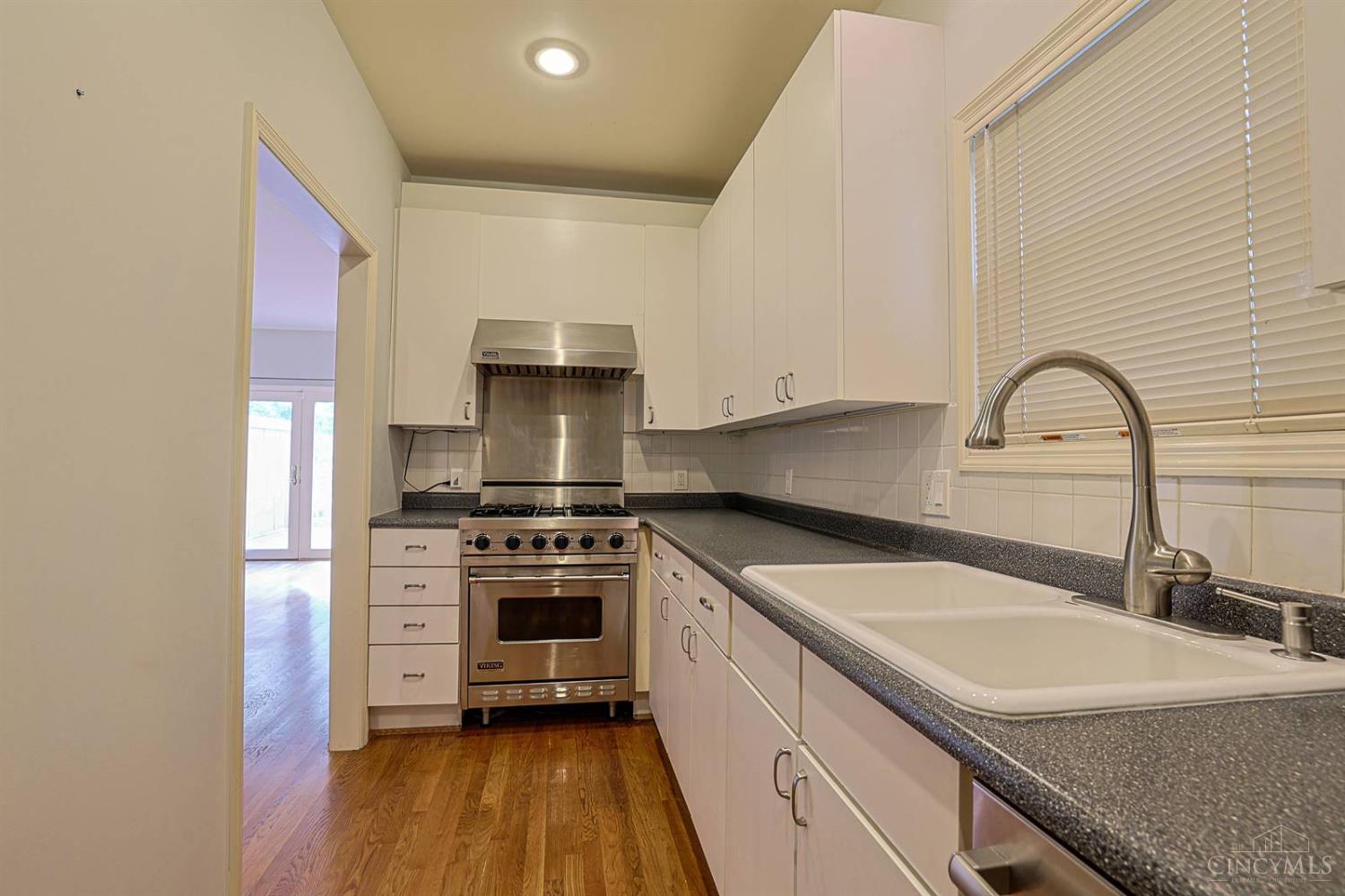 520 Missouri Avenue, Cincinnati, OH, 45226 — photo 6