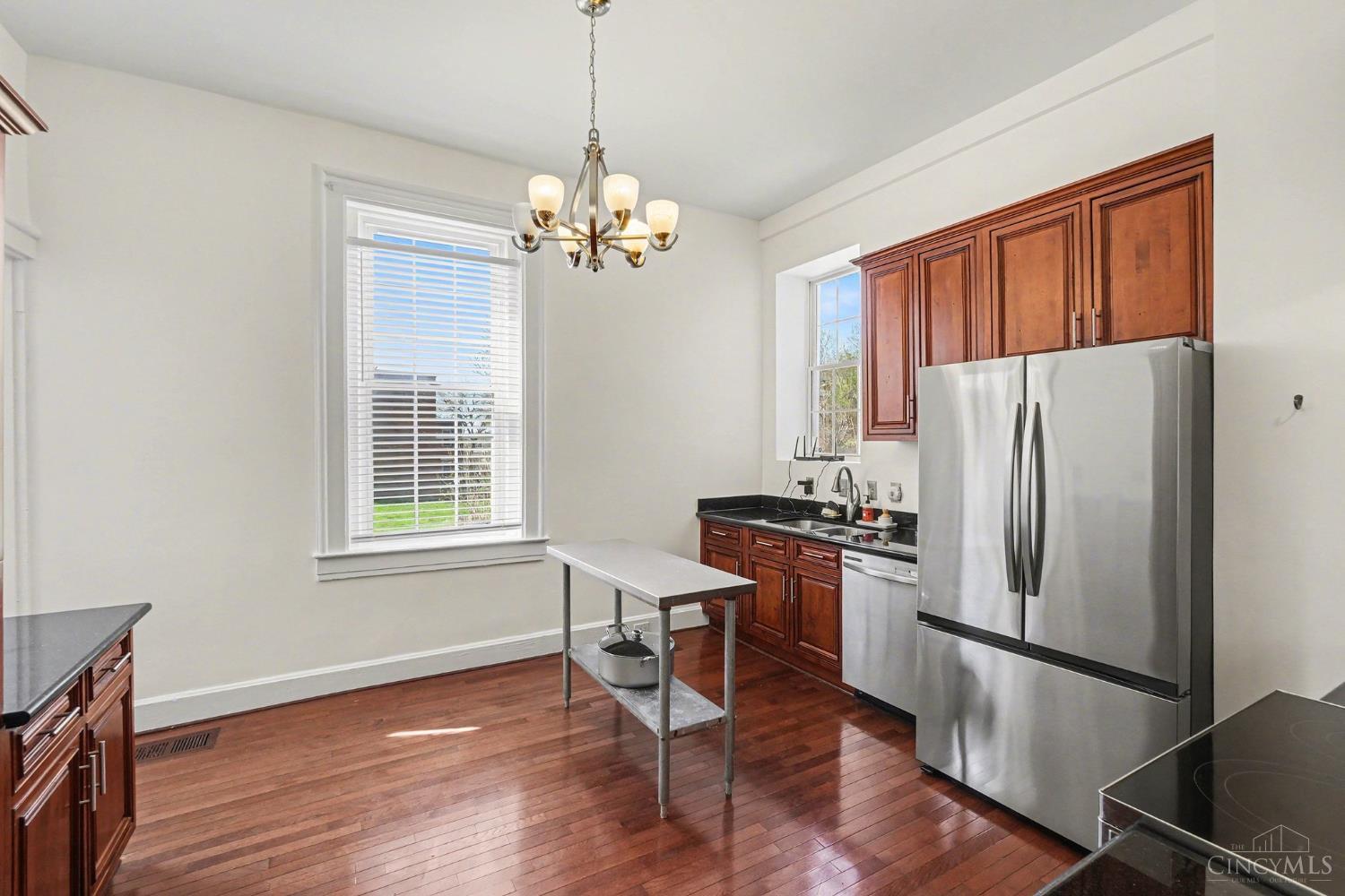 2279 Loth Street, Cincinnati, OH, 45219 — photo 8