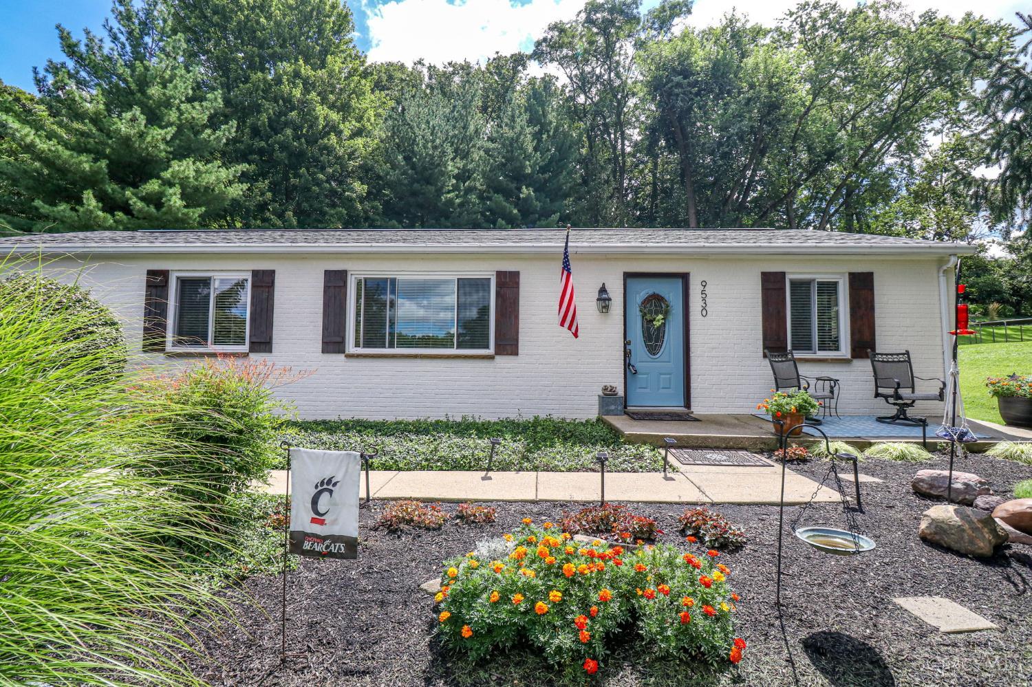 2nd image of 9530 Waxwing Dr, Blue Ash, OH 45241 | MLS# 1890747