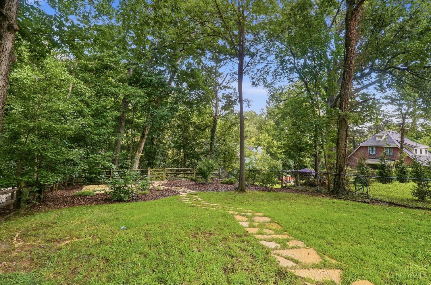 1114 Salisbury Drive