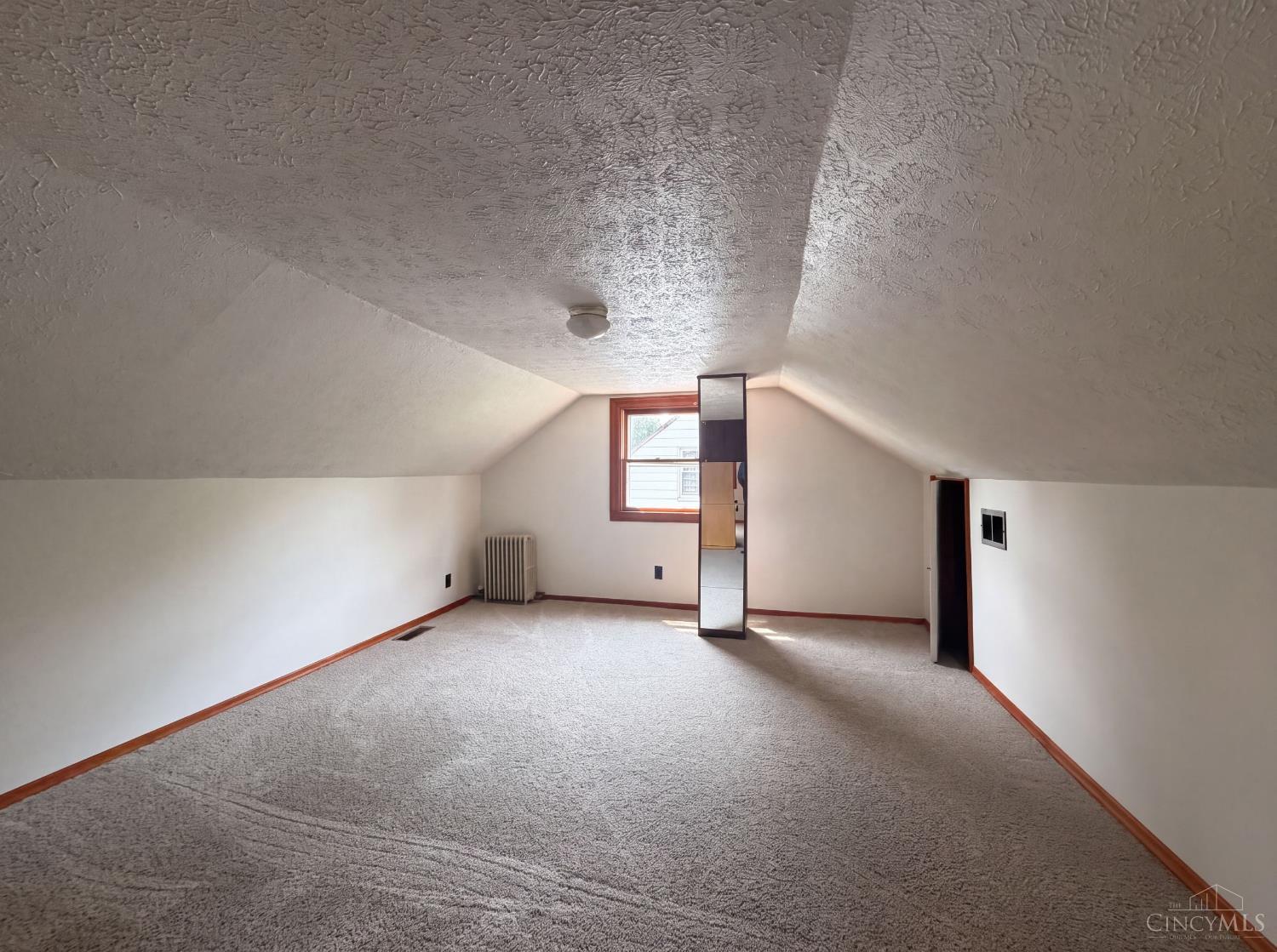 5th image of 6971 Warder Dr, Springfield Twp., OH 45224 | MLS# 1891367
