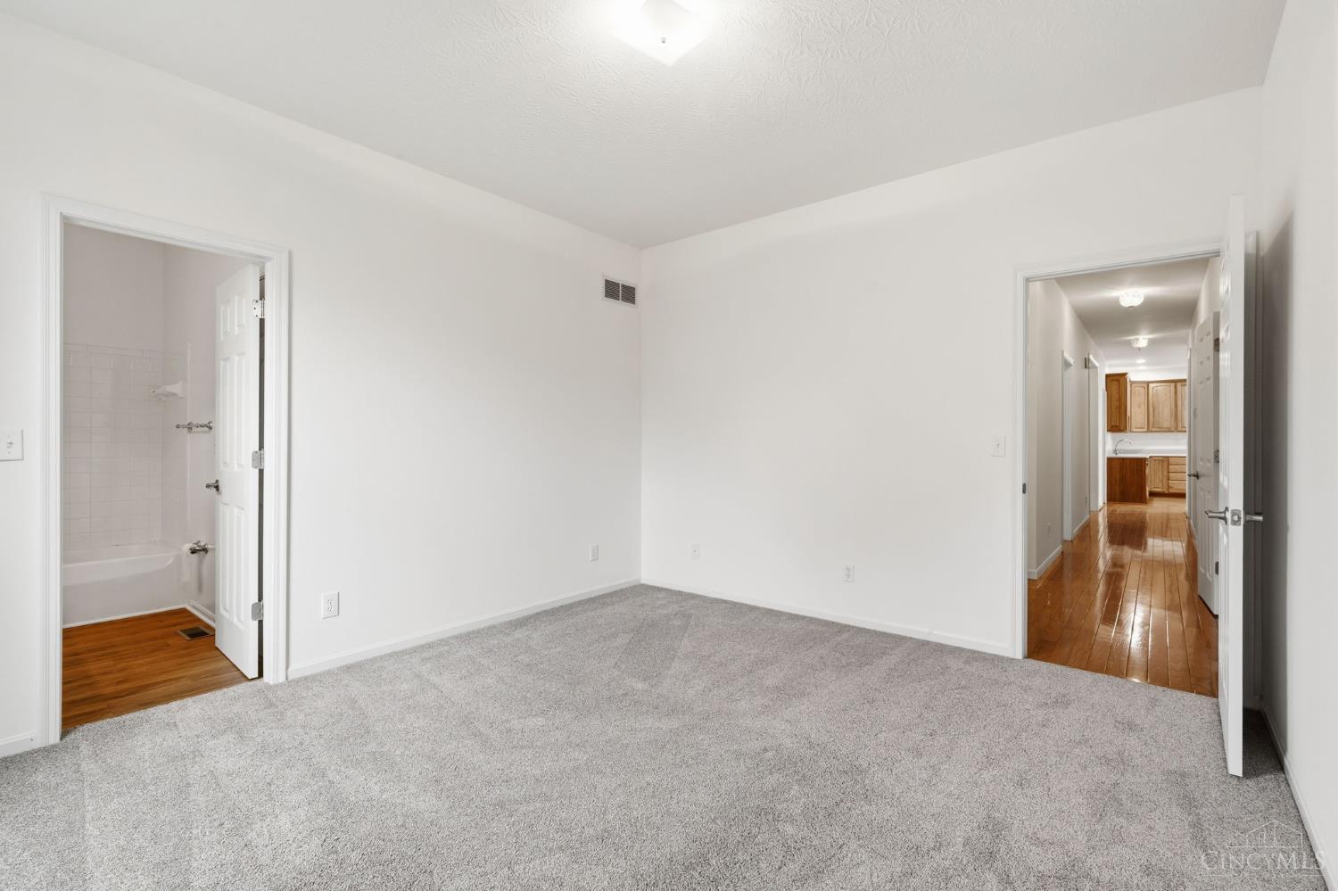 2338 Point View Court, Turtle Creek Twp, OH, 45036 — photo 52