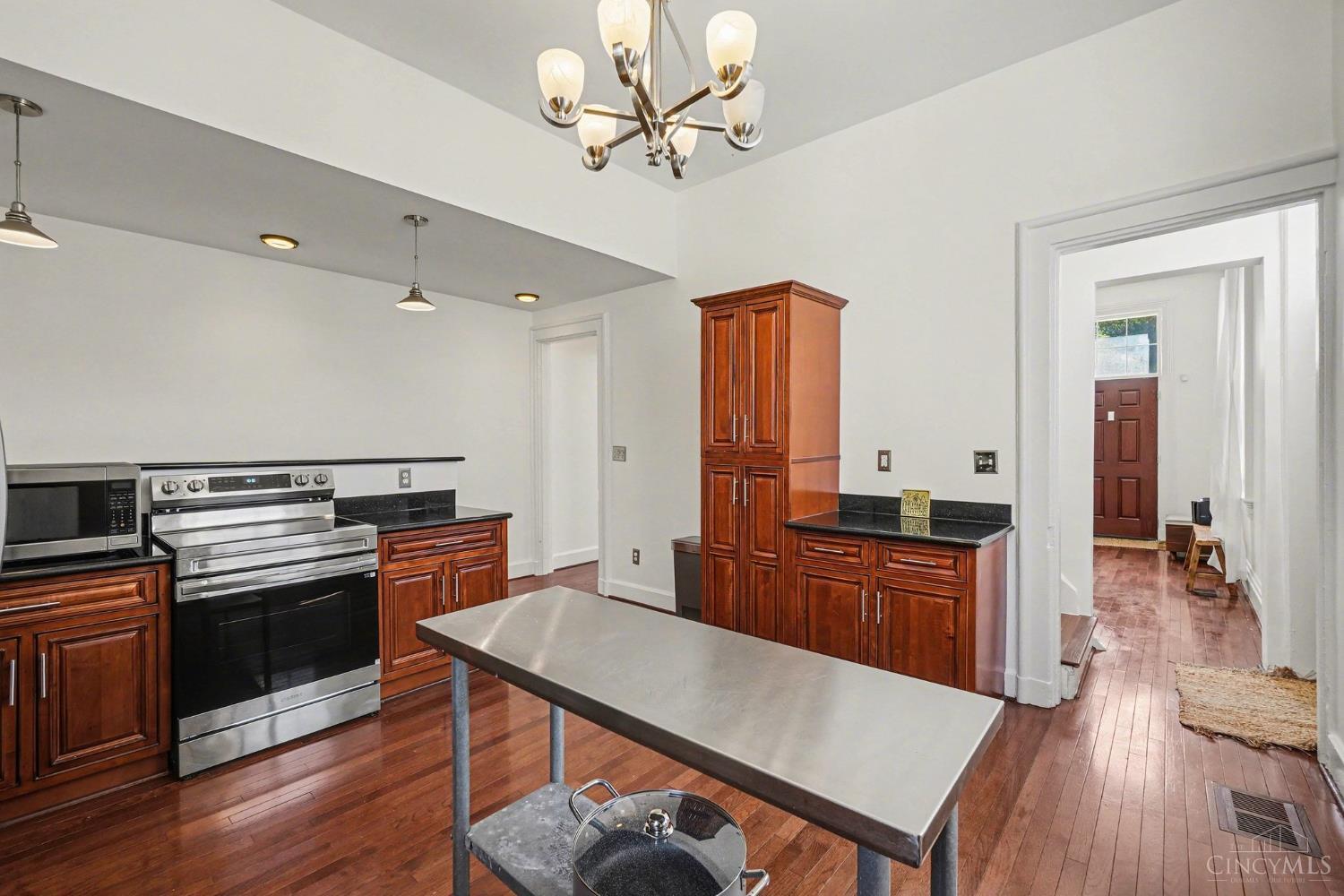 2279 Loth Street, Cincinnati, OH, 45219 — photo 7