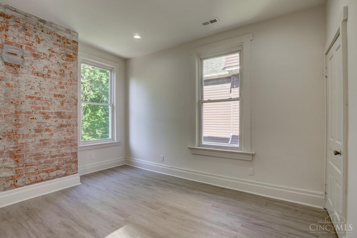 871 Hutchins Avenue, Cincinnati, OH, 45229 — photo 18