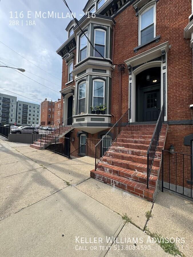 112 E Mcmillan Street Unit: 12