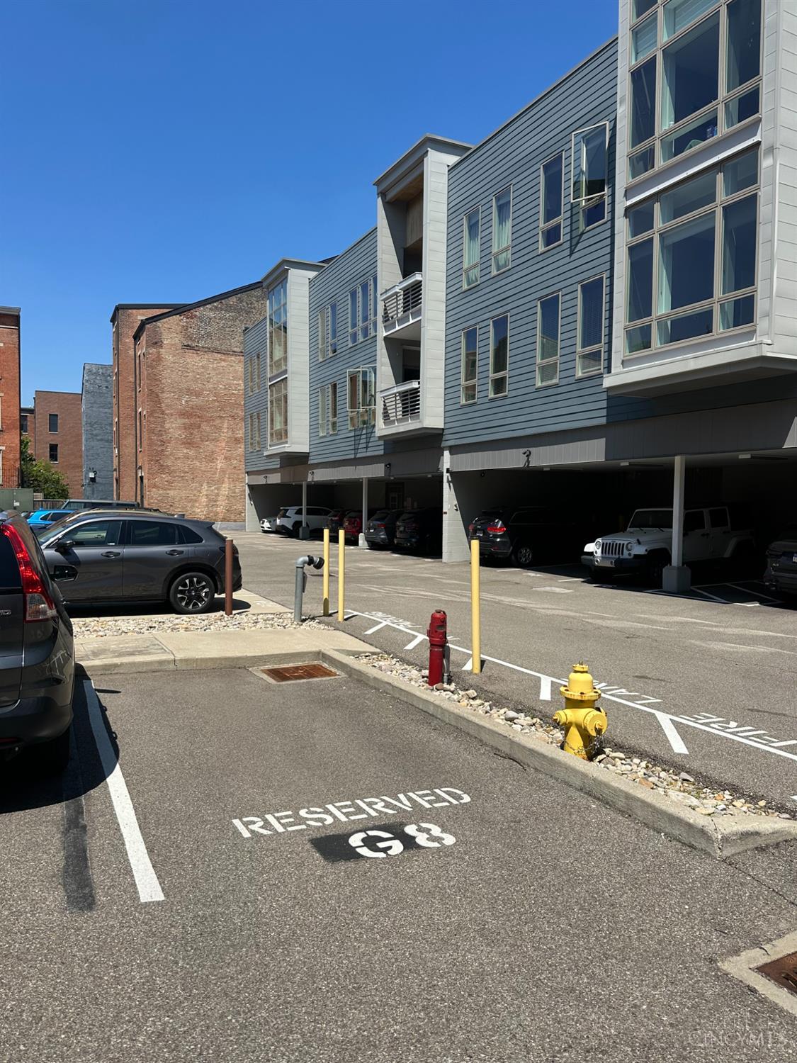 33rd image of 131 W Fifteenth St #1B, Cincinnati, OH 45202 | MLS# 1891285