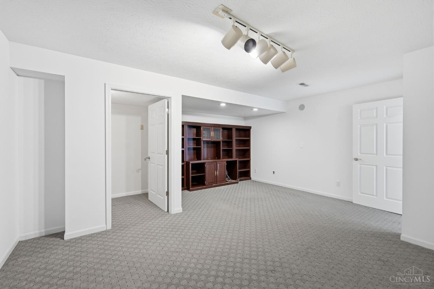 2338 Point View Court, Turtle Creek Twp, OH, 45036 — photo 66