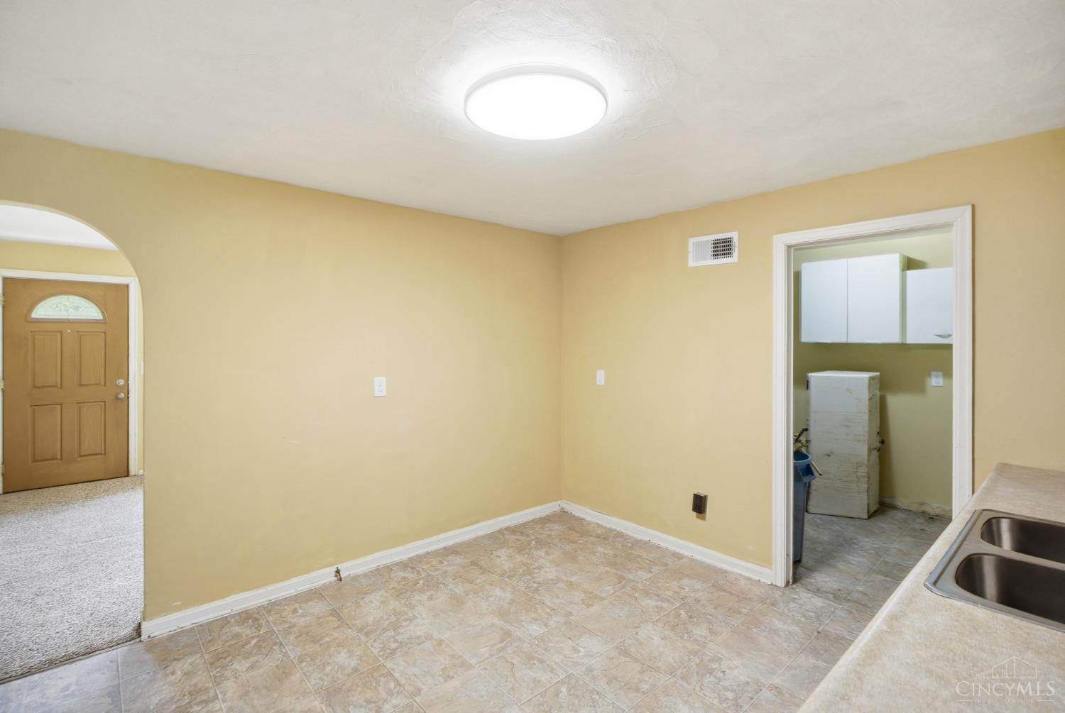 4239 Brookside Drive, Batavia Twp, OH, 45103 — photo 8