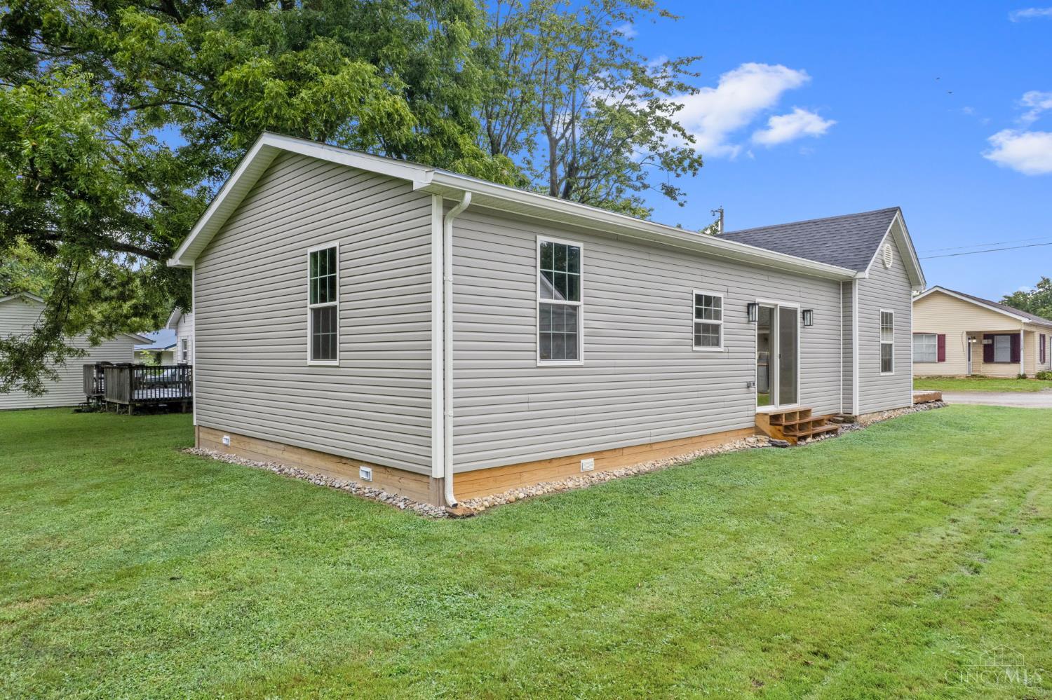 300 Blair Avenue, Pleasant Twp, OH, 45121 — photo 7