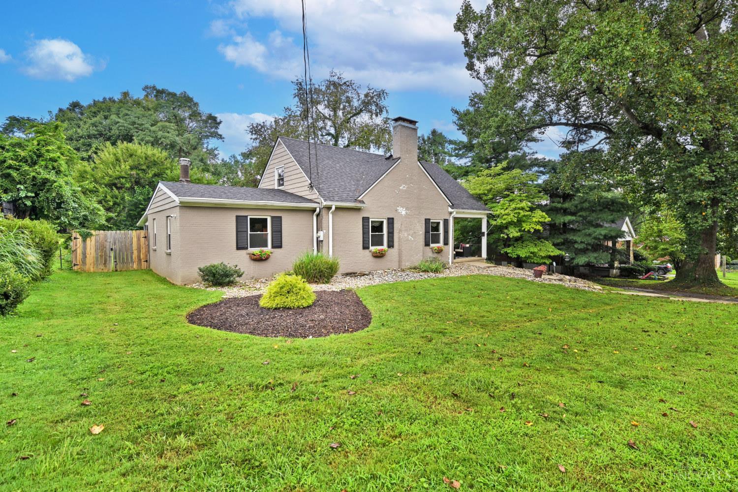 2nd image of 6439 Fair Oaks Ave, Golf Manor, OH 45237 | MLS# 1891282