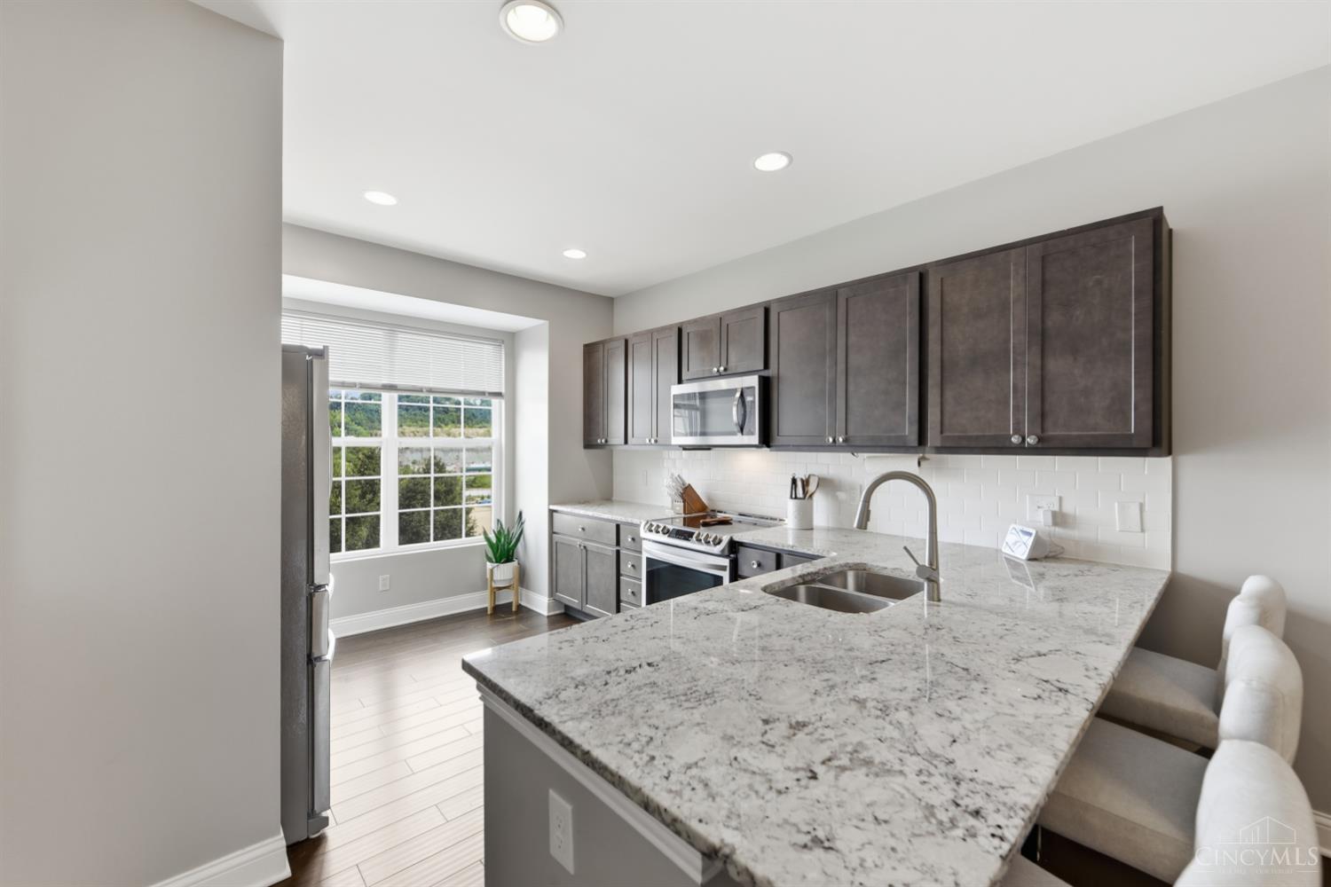 5322 Reserve Circle, Cincinnati, OH, 45230 — photo 8