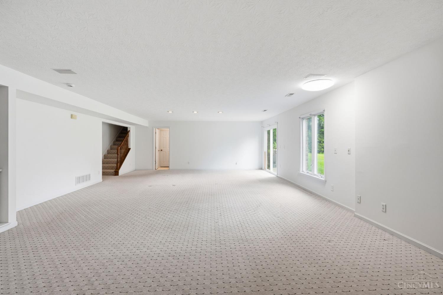 2338 Point View Court, Turtle Creek Twp, OH, 45036 — photo 63