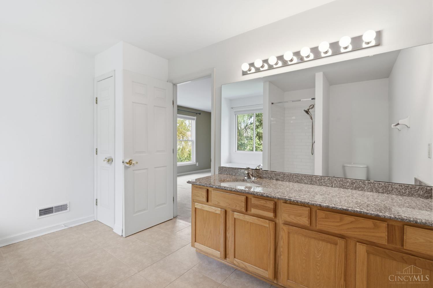 4050 Fox Hollow Court, Deerfield Twp., OH, 45040 — photo 32