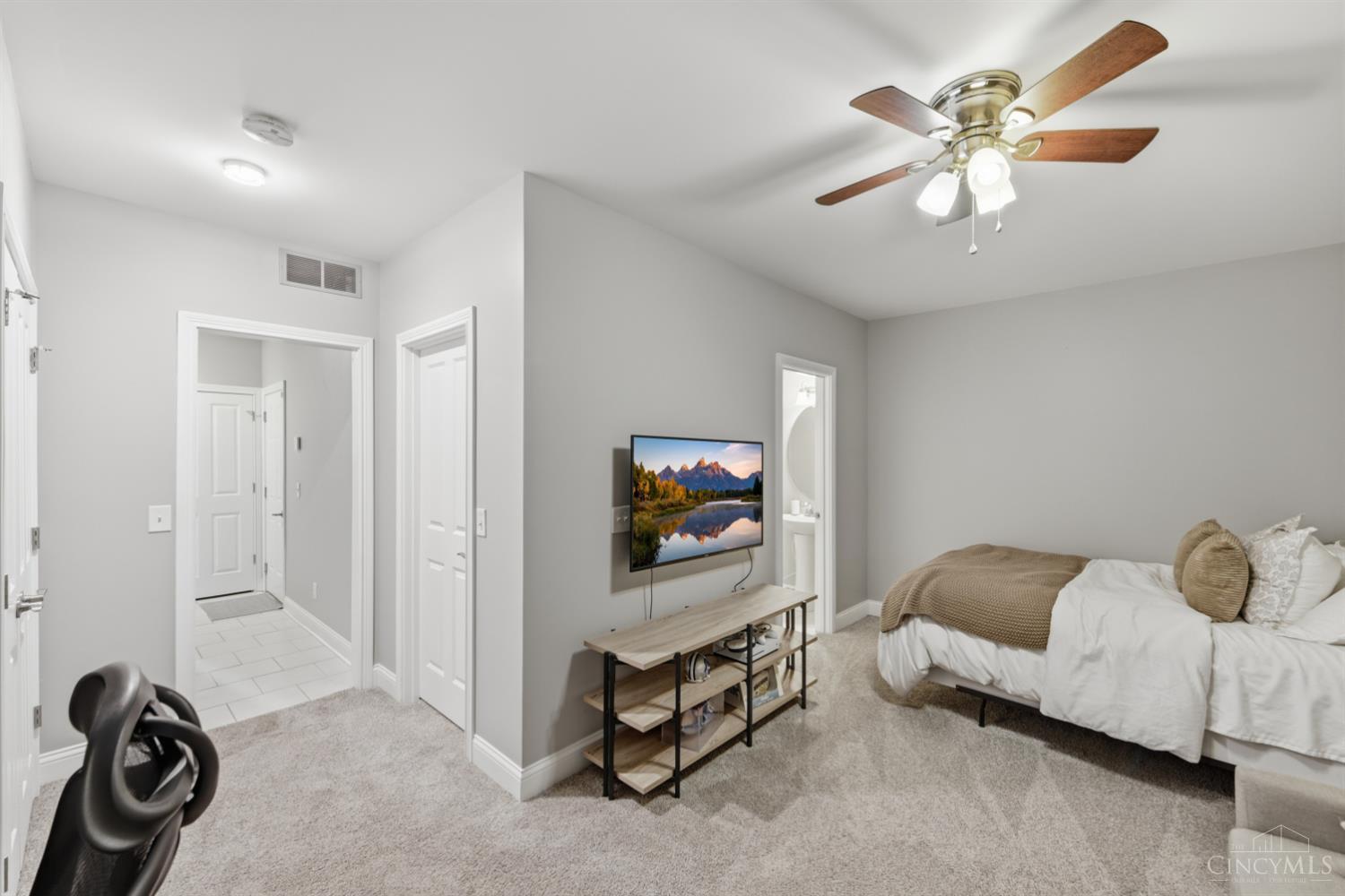 5322 Reserve Circle, Cincinnati, OH, 45230 — photo 36