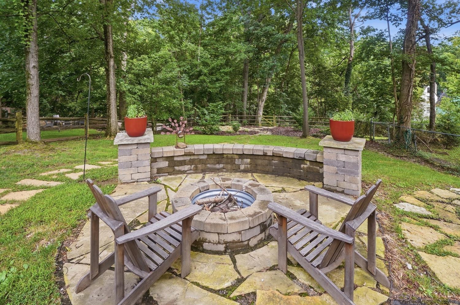 1114 Salisbury Drive