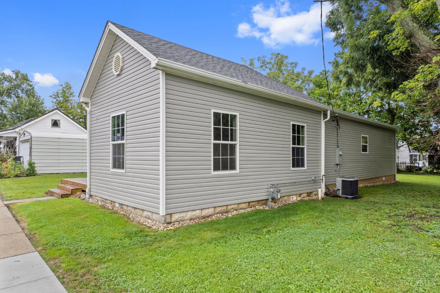 300 Blair Avenue, Pleasant Twp, OH, 45121 — photo 4