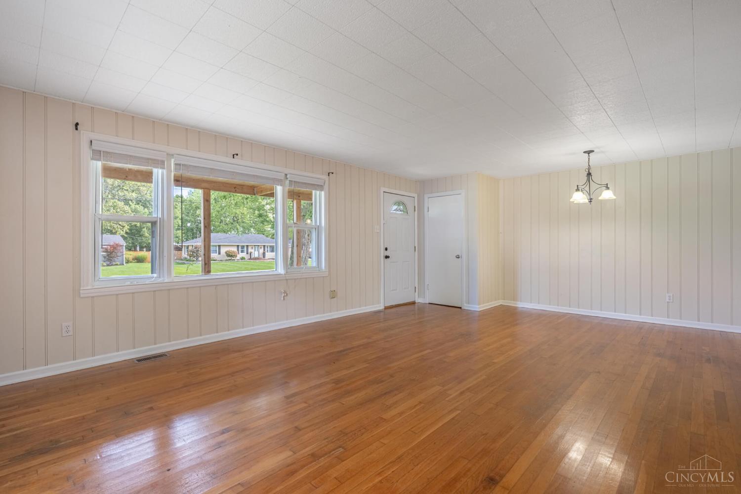 4th image of 1895 Ryan Rd, Clearcreek Twp., OH 45066 | MLS# 1891105