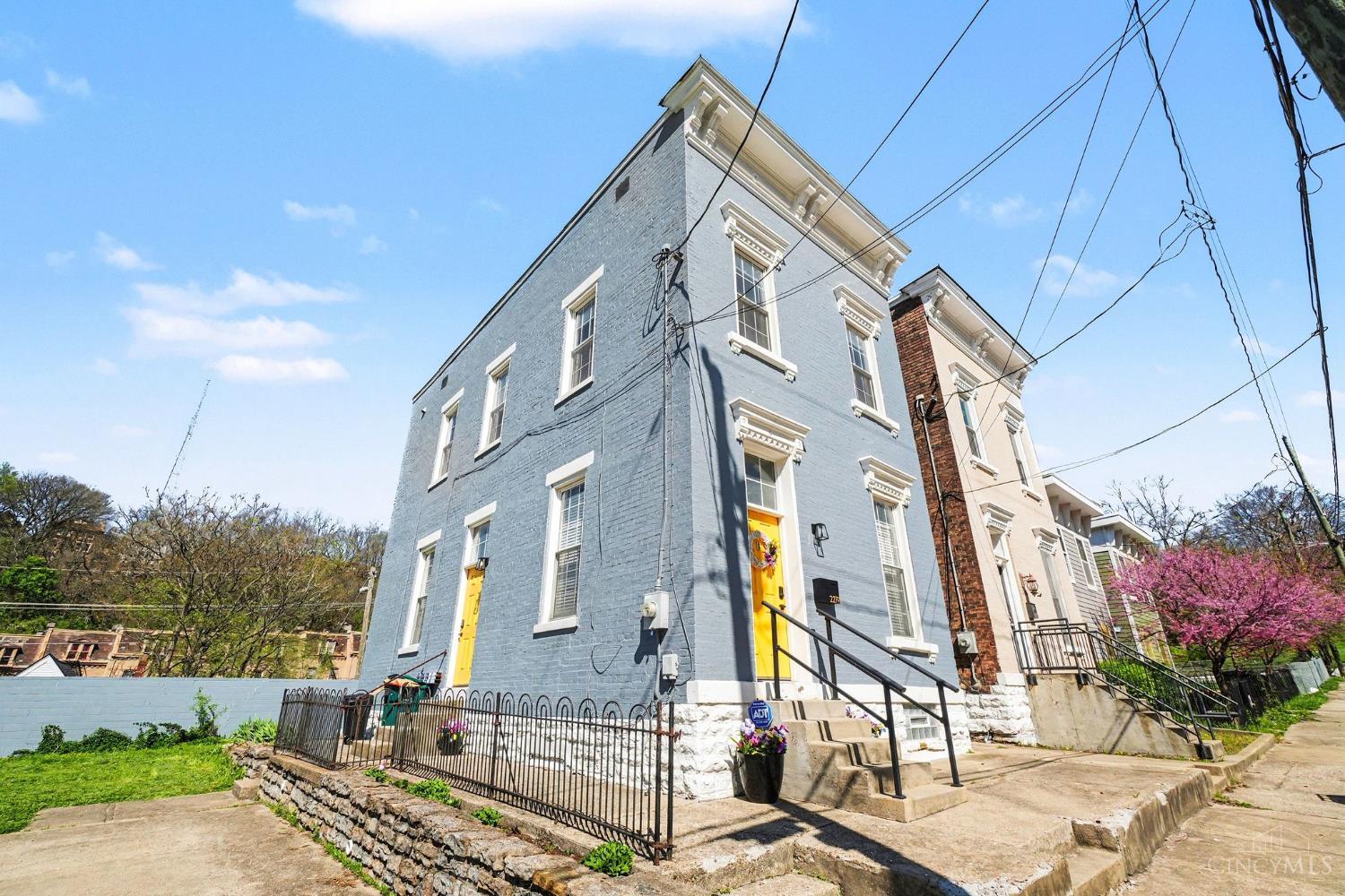 2279 Loth Street, Cincinnati, OH, 45219 — photo 2
