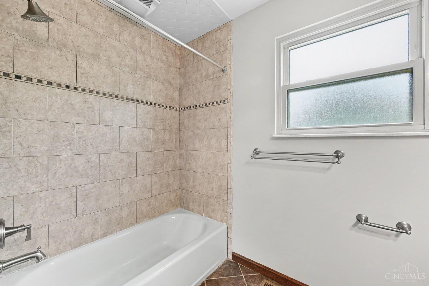 284 Saddleback Drive, Loveland, OH, 45140