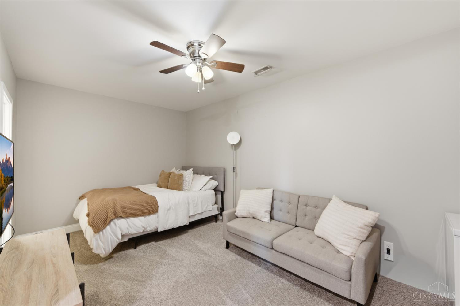 5322 Reserve Circle, Cincinnati, OH, 45230 — photo 35
