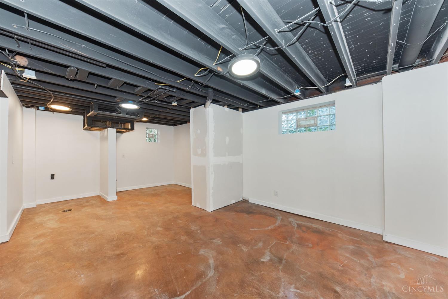 5018 Ravenna Street, Cincinnati, OH, 45227 — photo 29