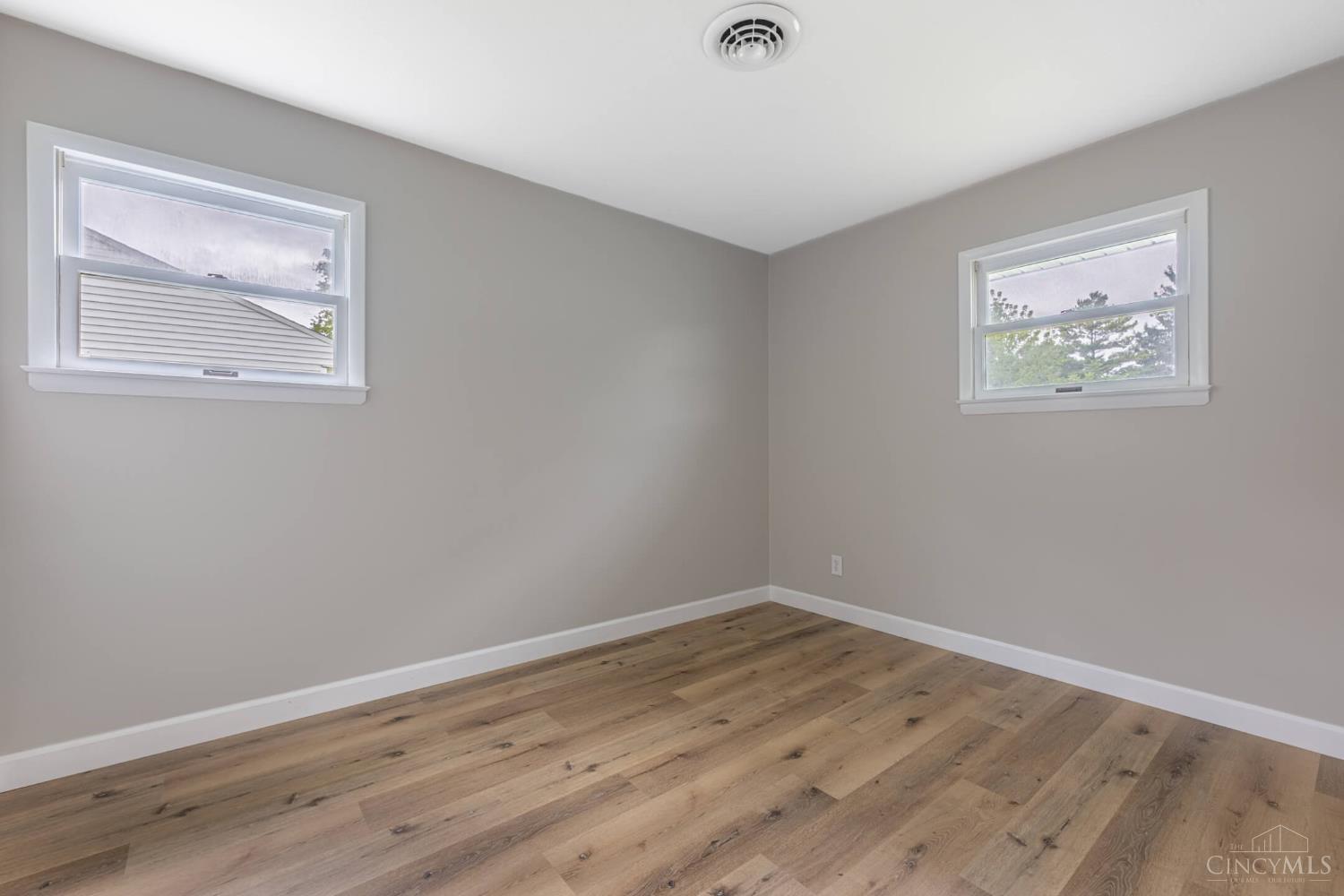 3382 Valleywood Drive, Kettering, OH, 45429 — photo 14