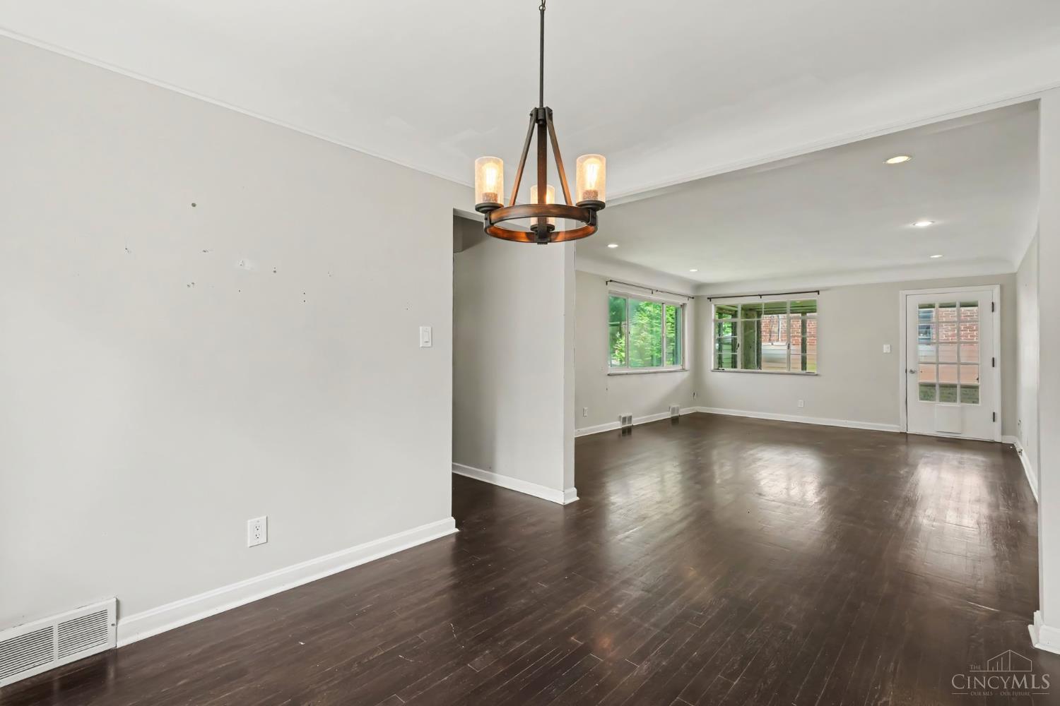 2668 Bonnie Drive, Cincinnati, OH, 45230 — photo 5