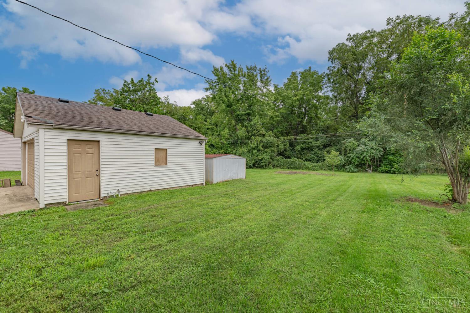 21st image of 3382 Valley Wood Dr, Kettering, OH 45429 | MLS# 1891389