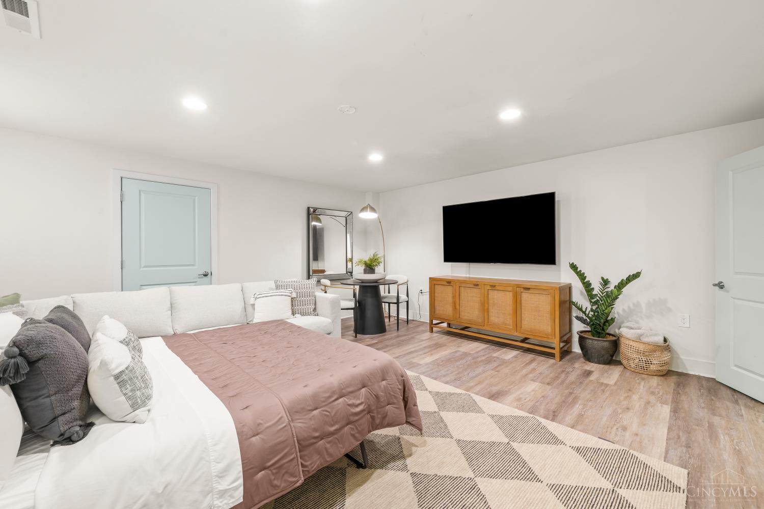 1325 Republic Street #A, Cincinnati, OH, 45202 — photo 51