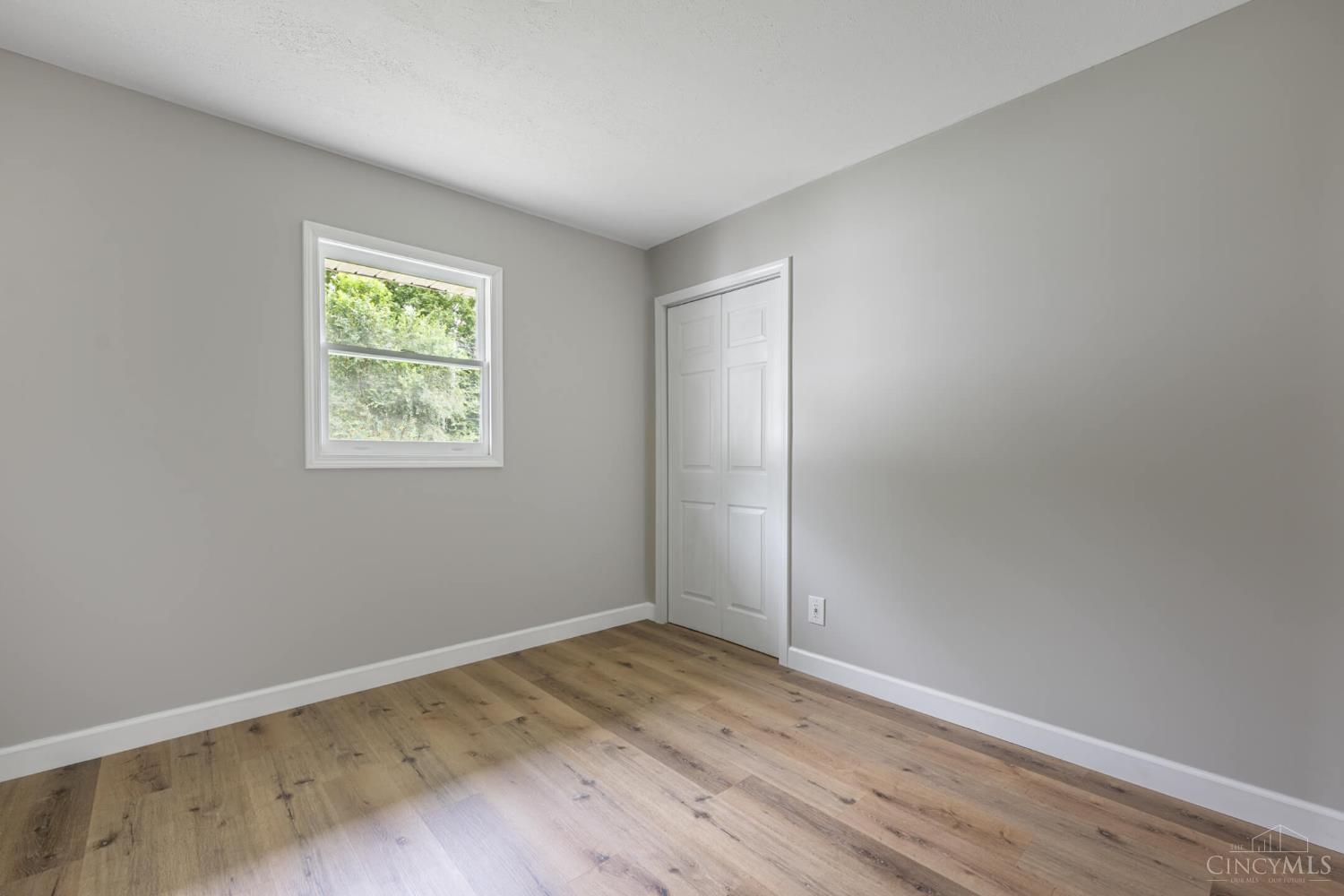 3382 Valleywood Drive, Kettering, OH, 45429 — photo 10