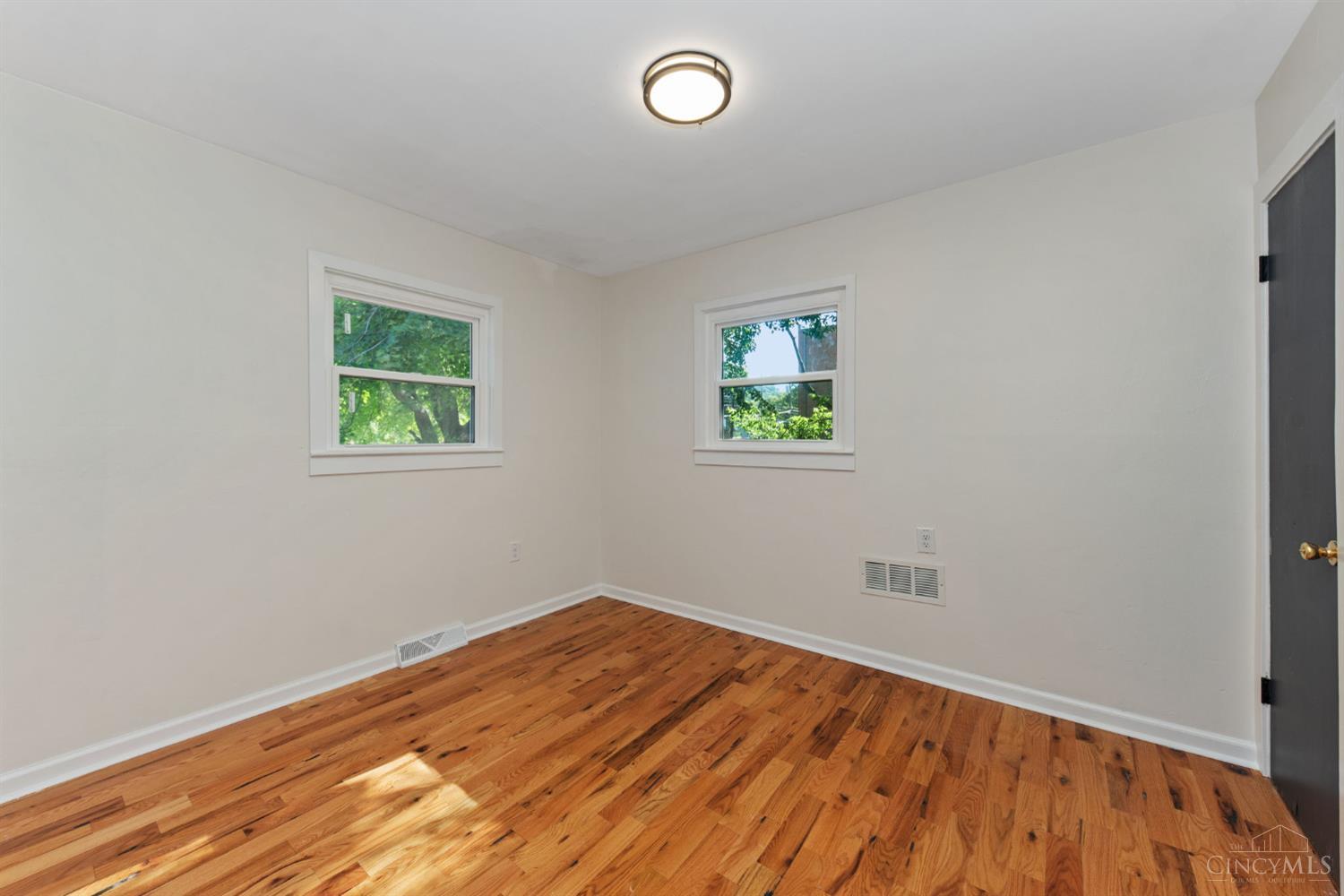 5018 Ravenna Street, Cincinnati, OH, 45227 — photo 15